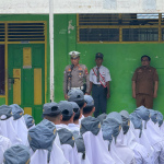 Kasatlantas Polres Enrekang selaku Inspektur Upacara di SMA Negeri 2 Enrekang