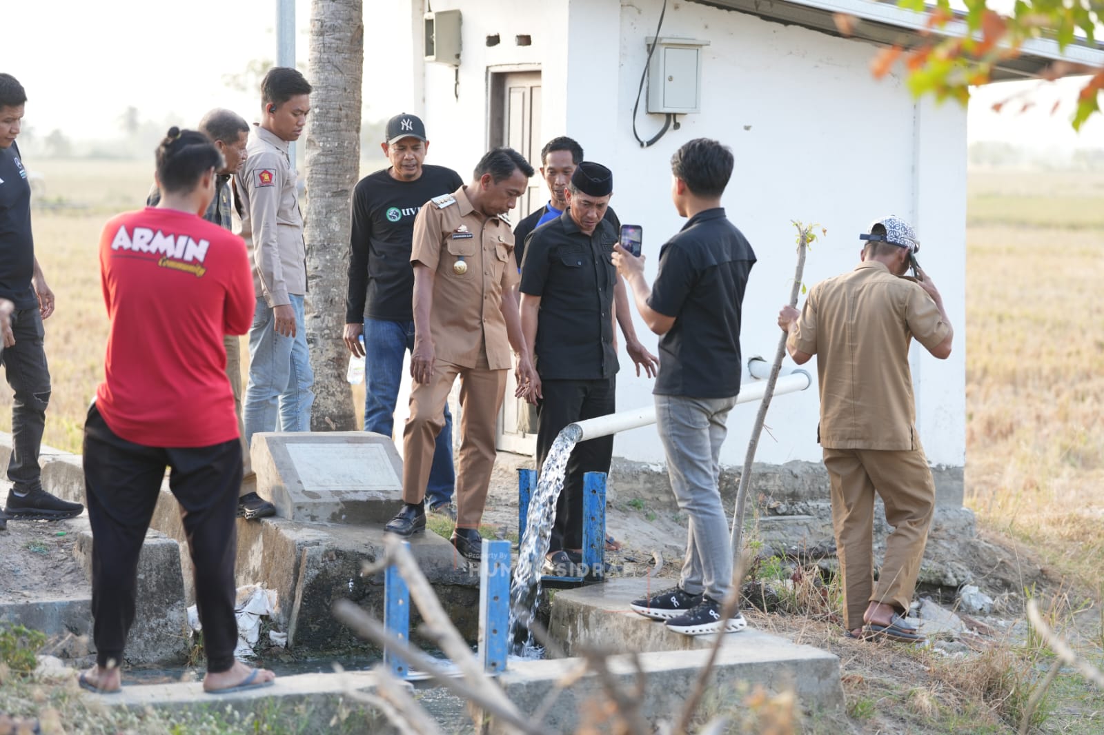 Bupati Sidrap Cek Sawah Bangkai, Pastikan Program Listrik Masuk Sawah Jaga Produktivitas Padi