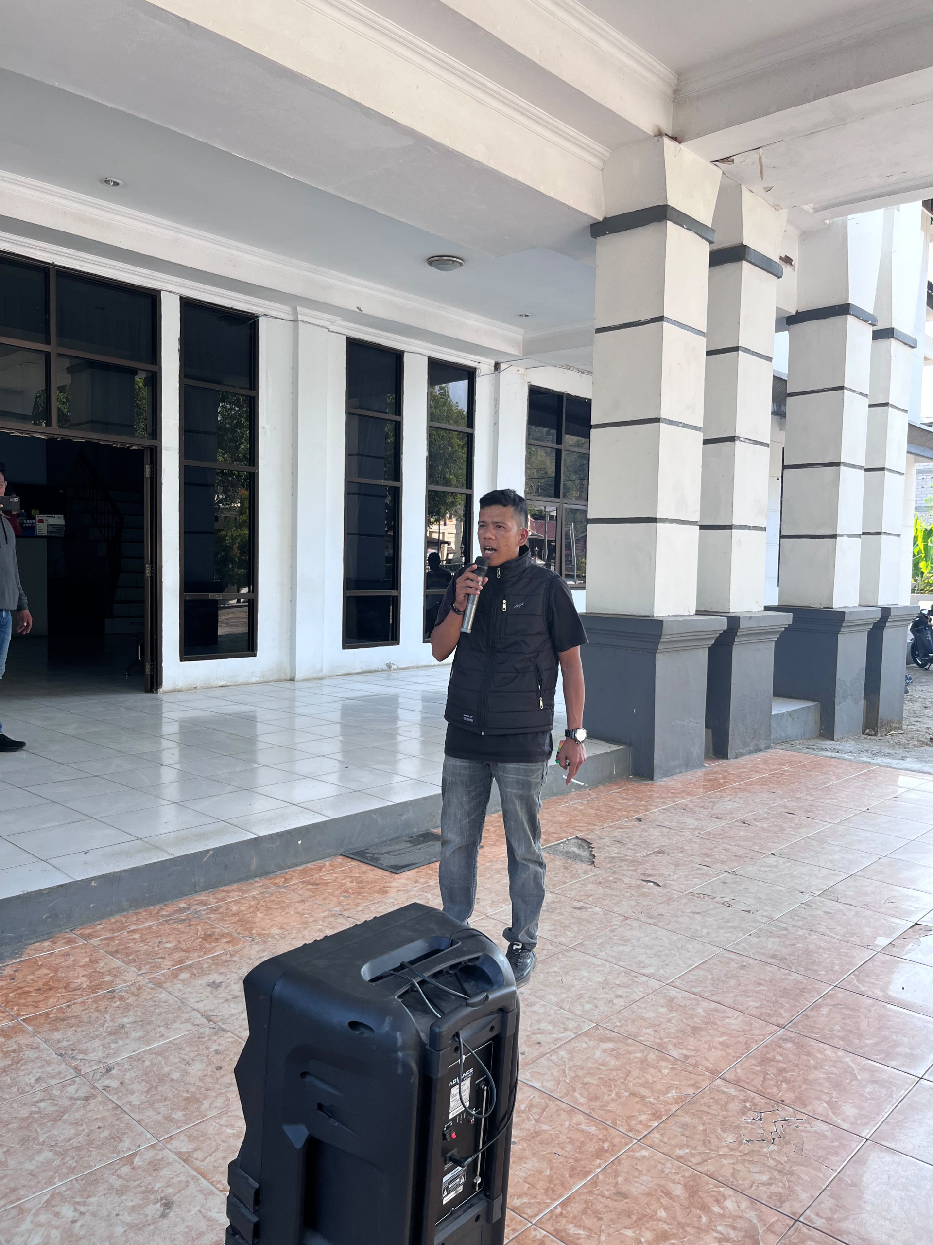 HMI Soroti Ketidakhadiran DPRD Enrekang di Tengah Krisis BBM, LPG dan Listrik