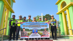 Jelang Hari Lalu Lintas Bhayangkara ke-71, Satlantas Polres Enrekang Ziarah ke TMP Massenrempulu