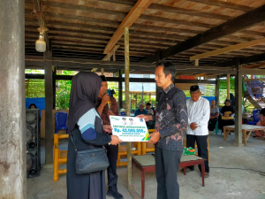 Ahli Waris Anggota BPD Pattondonsalu Terima Santunan JKM Rp42 Juta
