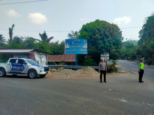 Satlantas Polres Enrekang  Lakukan Giat Pengaturan Arus Lalulintas Sore  hari