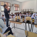 Jelang Pilketos Serentak 30 September, KPU Enrekang Dampingi Pemilih Pemula di Sekolah SMA/SMK Sederajat
