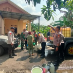 Warga Maiwa Kekurangan Air Bersih, Tni–polri Bergerak Salurkan Bantuan