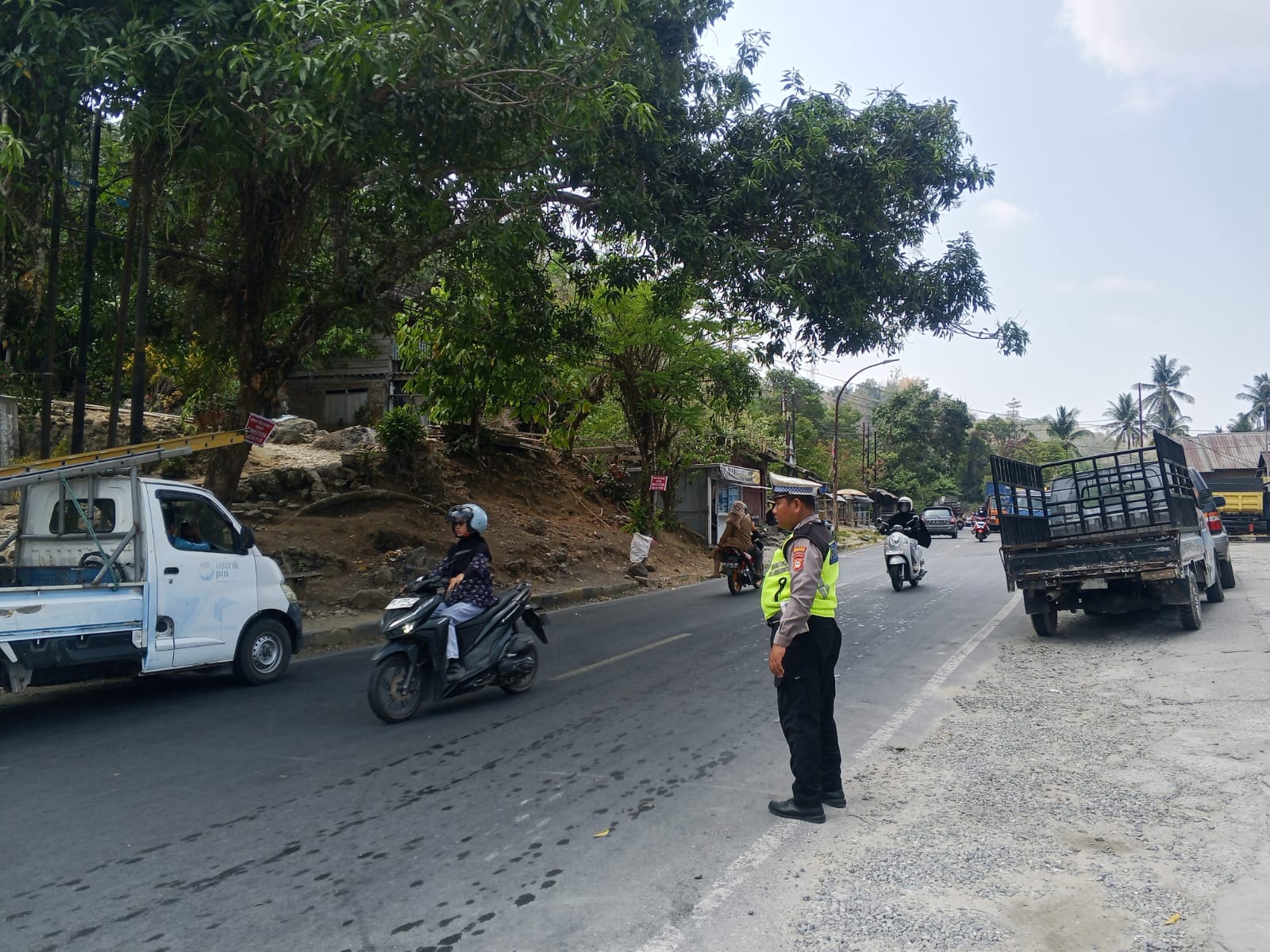 Gatur Sore Hari Satlantas Polres Enrekang Aktivitas Masyarakat Jadi Lancar