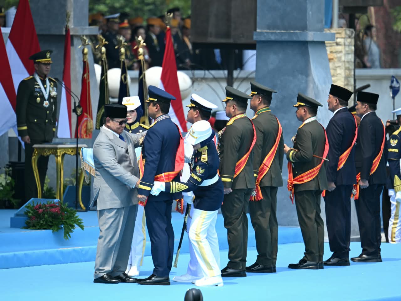Hadiri HUT ke-81 TNI, Wamen Ossy: Perjalanan Panjang Pengabdian dalam Menjaga Kedaulatan Bangsa