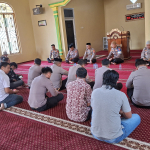 Giat Binrohtal Personel Polres EnrekangvTingkatkan Keimanan dan Integritas dalam Bertugas