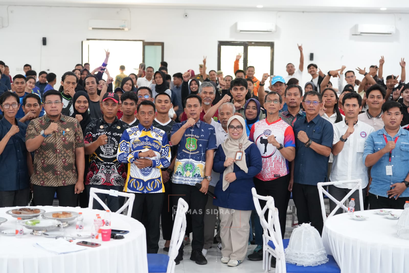 Hadapi Porprov XVII, Bupati Syaharuddin Alrif Perkuat Kekompakan Kontingen Sidrap