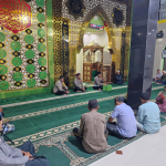 Kasat Lantas Polres Enrekang Bersama Staf Sat Lantas  Melaksanakan Kegiatan Safari  Subuh  Di Mesjid Nurul Muttahid Bunu Anggeraja.