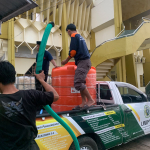 Debit Air Terus Menyusut, LAZISMU dan UNIMEN Turun Tangan Menghadapi Kekeringan di Enrekang.